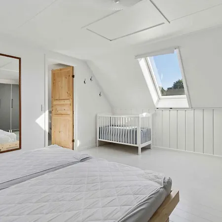 Near Snogebaek * Neksø